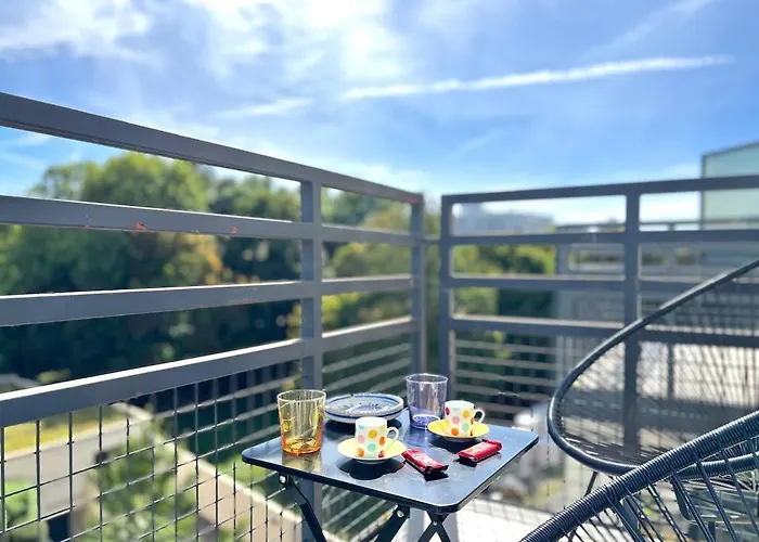 Vivez Au Large Dans Ce Grand T3 דירה ריימס