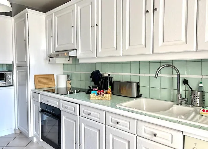 Vivez Au Large Dans Ce Grand T3 דירה ריימס